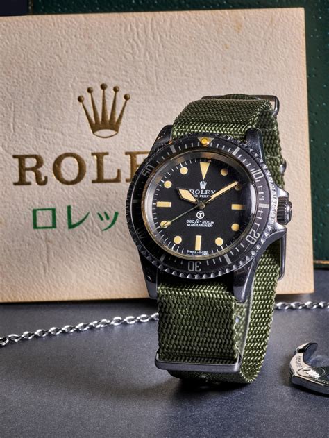 rolex military submariner price.